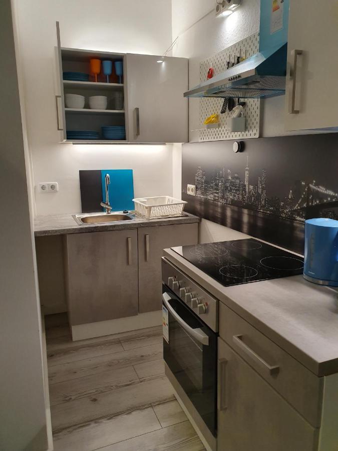 ברלין Central Lichtenberger Apartment For 6 People מראה חיצוני תמונה