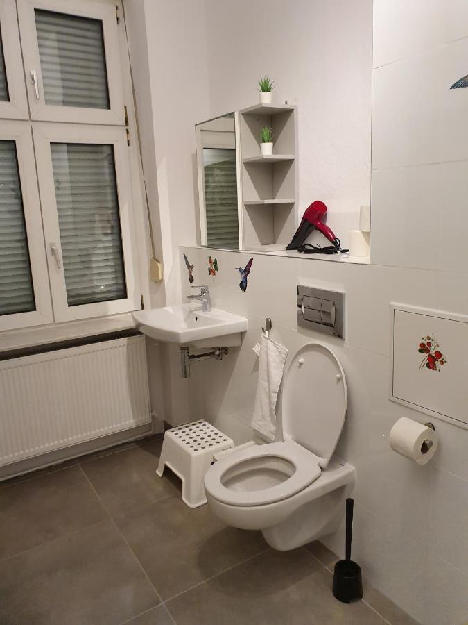 ברלין Central Lichtenberger Apartment For 6 People מראה חיצוני תמונה