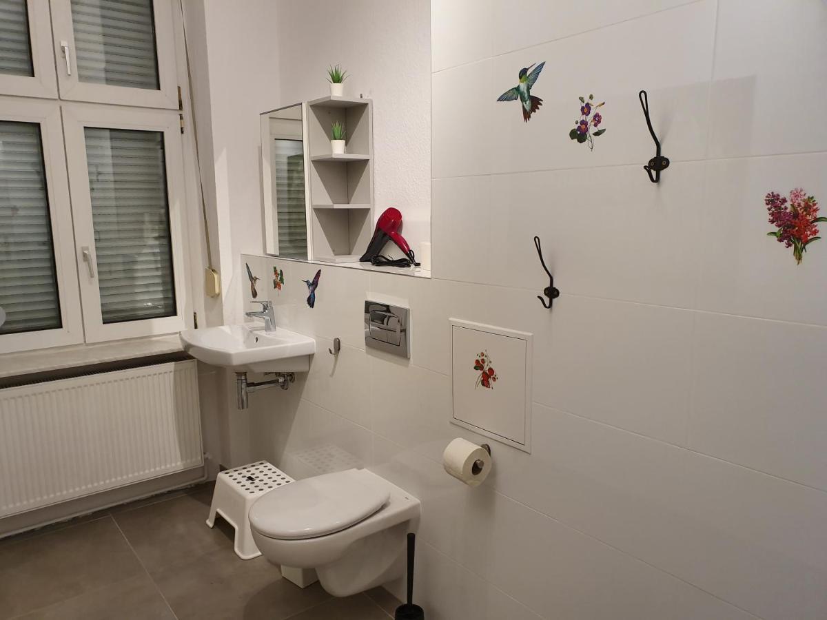 ברלין Central Lichtenberger Apartment For 6 People מראה חיצוני תמונה